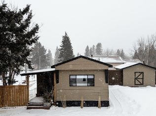 4904 52nd Ave, Breton, AB T0C0P0