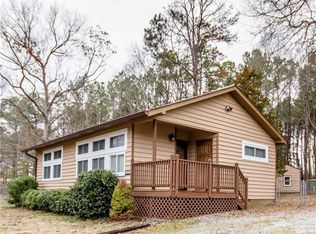 3710 Yard Arm Dr, Chester, VA 23831