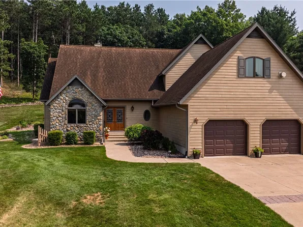 1745 S Highland Drive, Sparta, WI 54656