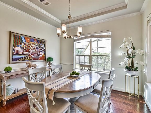 A spacious formal dining room provides plenty of room for all your entertaining needs