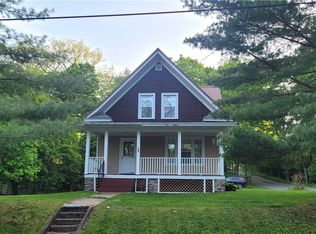 72 Van Buren St, Dolgeville, NY 13329
