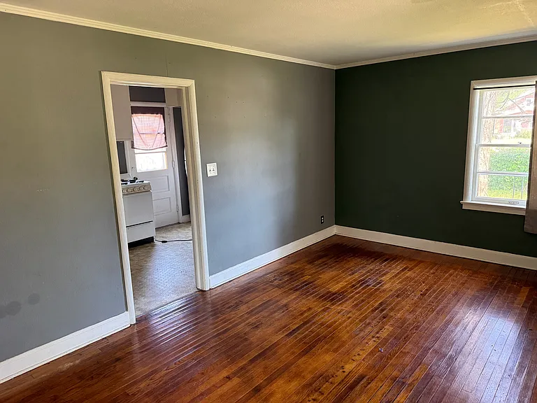 5118 N 2nd St #6 — Photo 2
