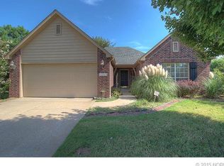 11513 S Mulberry Ct, Jenks, OK 74037