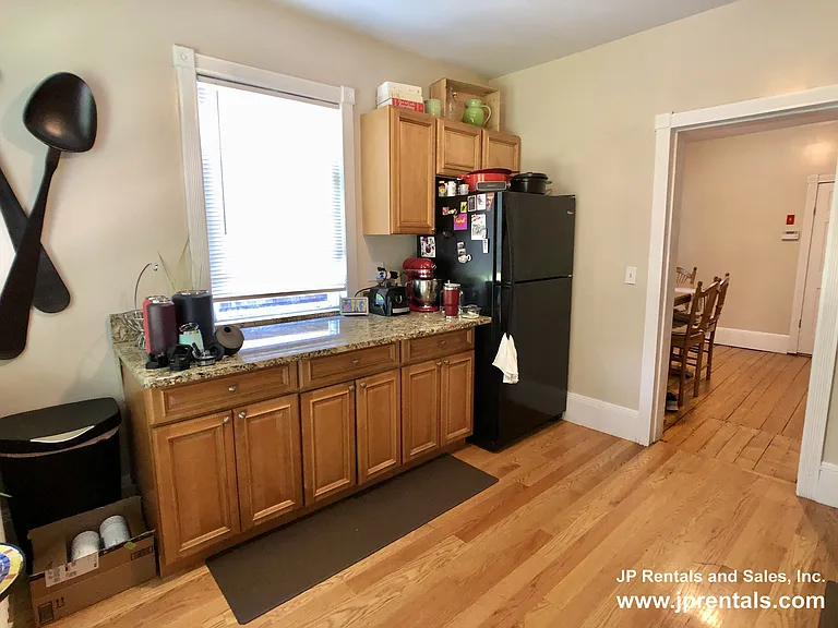 235 Amory St — Photo 3