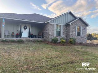 22101 Platypus Dr, Robertsdale, AL 36567