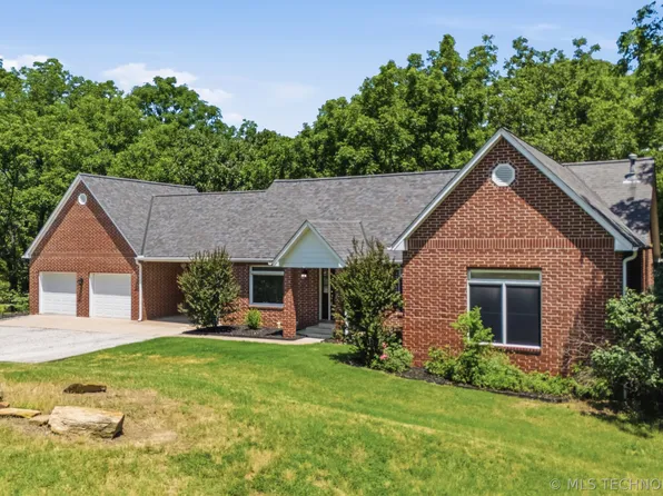 11005 E 156th St N, Collinsville, OK 74021