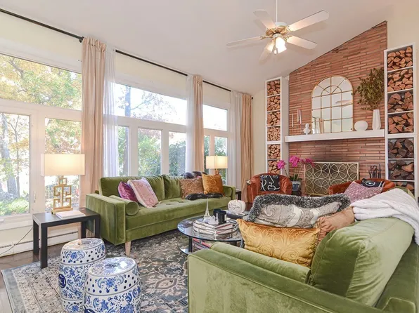 35 Lillian Rd, Malden, MA 02148