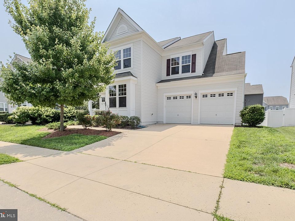 1st image of 43699 Sweetbay St