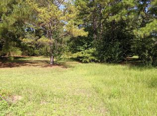 114 J Dr S, Macon, GA 31216