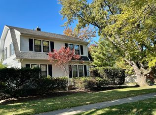 8542 School St, Morton Grove, IL 60053