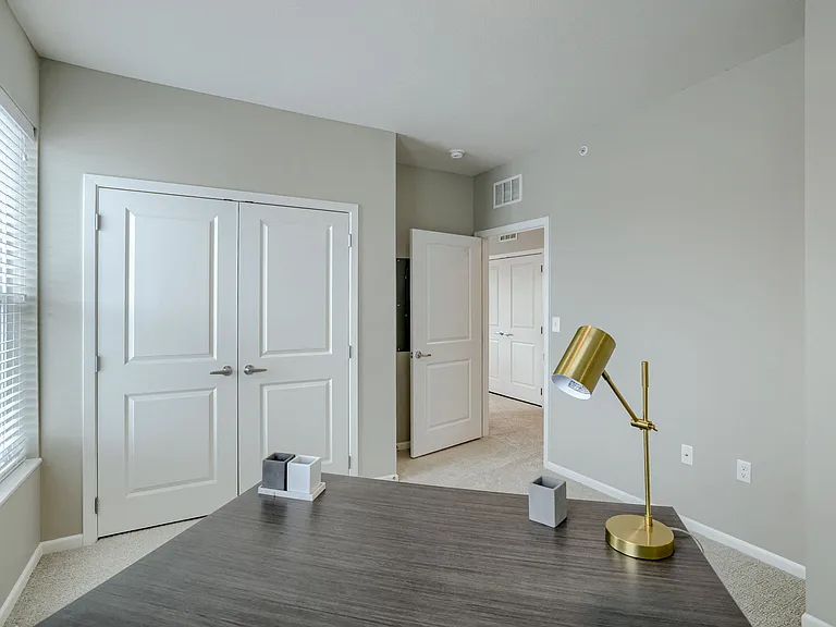 Leona - 2 Bed / 2 Bath - 1,291 Sq.Ft.