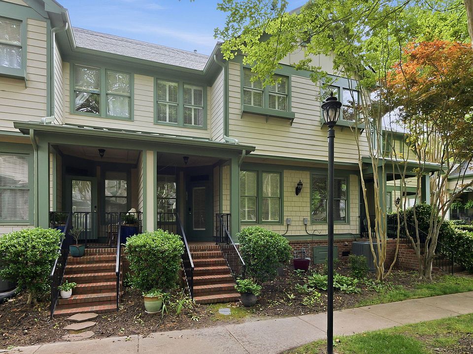 1st image of 305 Presque Isle Ln #300