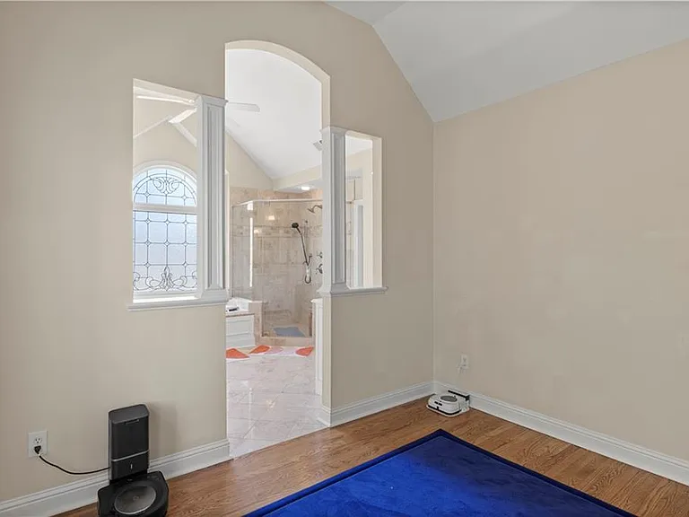5685 Lake Manor Trce — Photo 17
