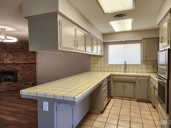 5th image of 7913 Westlorne Ct