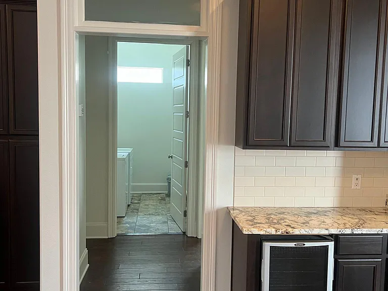 6040 Milne Blvd — Photo 22