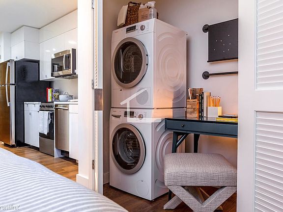 1377 Boylston St. Boston (Fenway) Building Photo 4