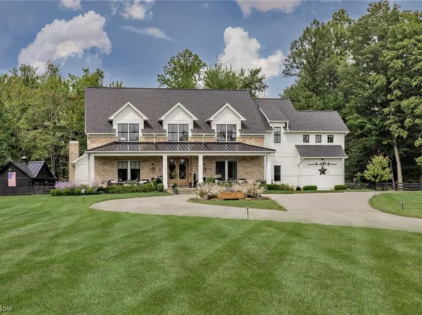 15320 Cypress Pond Ln, Novelty, OH 44072