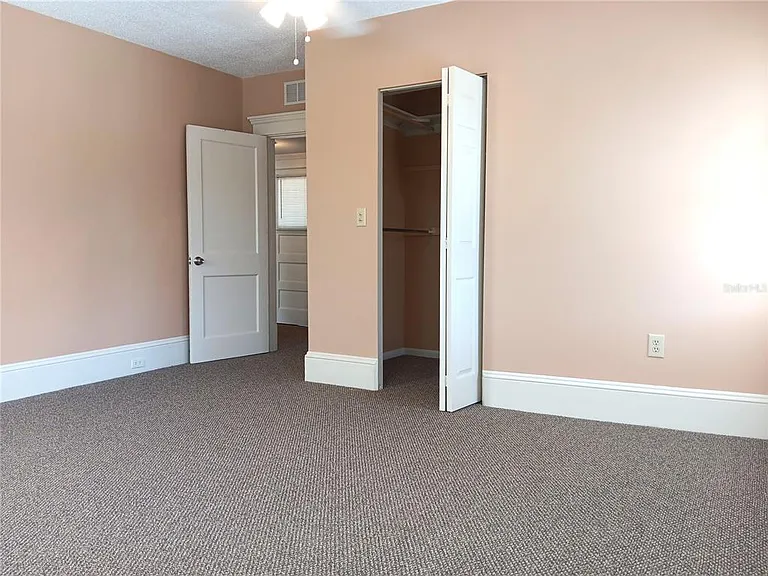 830 37th Ave S — Photo 15