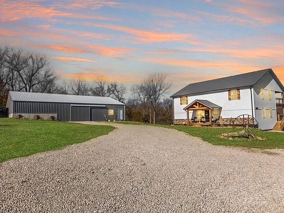 5th image of 101 Old Hillcrest Road