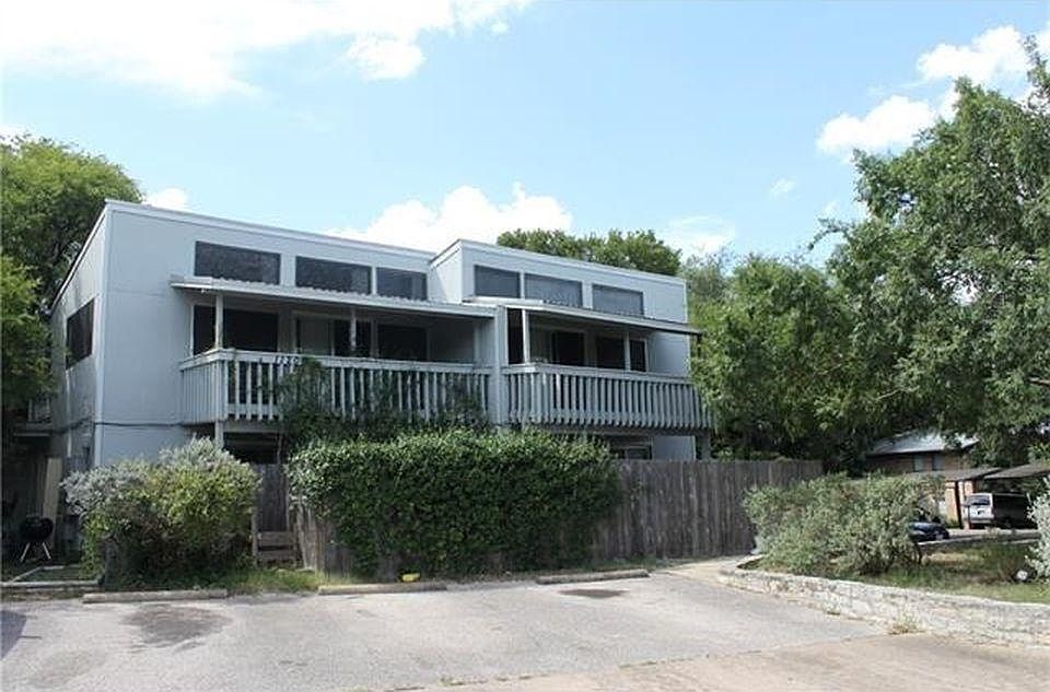 1st image of 1120 Hollow Creek Dr APT C