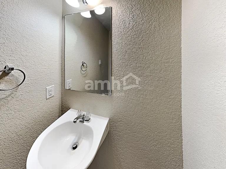 232 Willow Crst — Photo 9