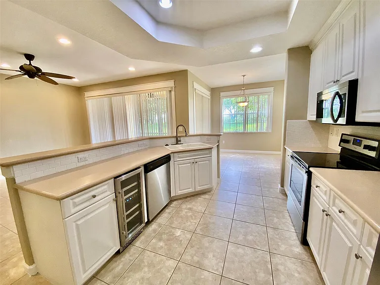 7911 NW 128th Ln #11-C — Photo 22