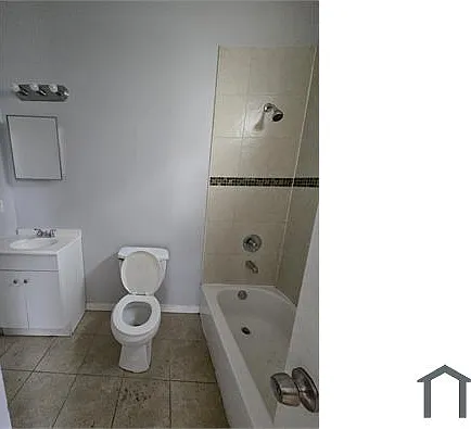 50-52 N 12th St #2L — Photo 5