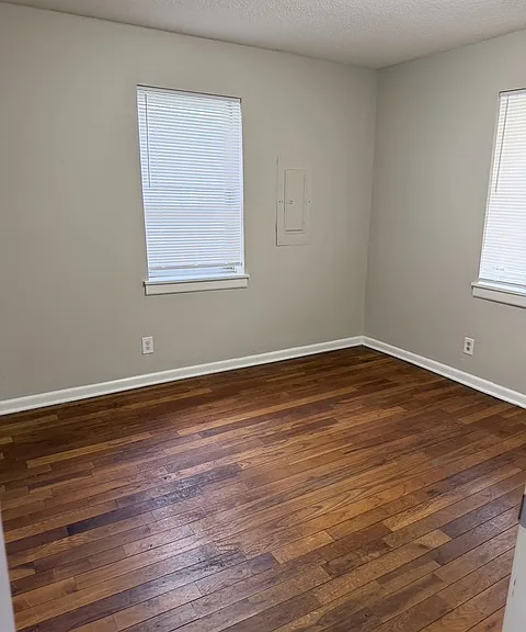 258 Oak St — Photo 19