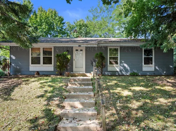 6201 North 103rd STREET, Milwaukee, WI 53225