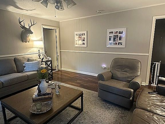 5th image of 307 Camellia Ln