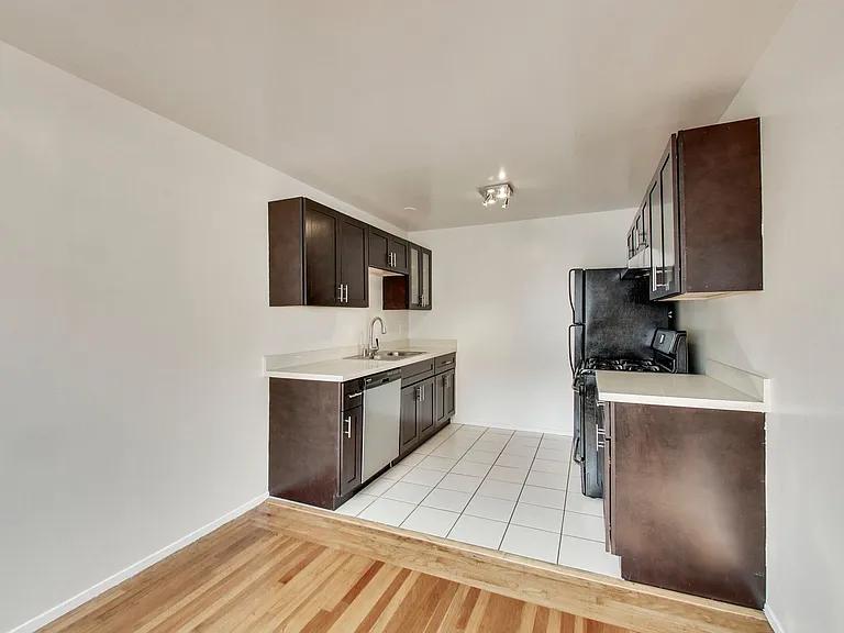 1220 Hayes St #1 — Photo 7