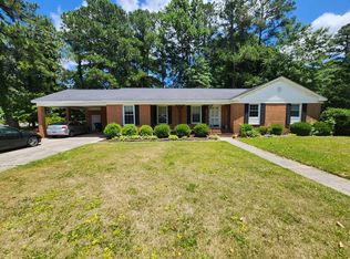 1901 Sherwood Dr, Greenville, NC 27858