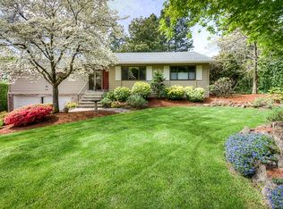 4049 SW 40th Pl, Portland, OR 97221