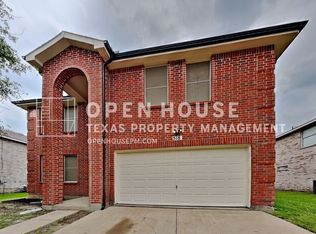 518 Travis Ranch Trl, Arlington, TX 76002