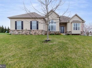 72 Kaitlyn Dr, Hanover, PA 17331