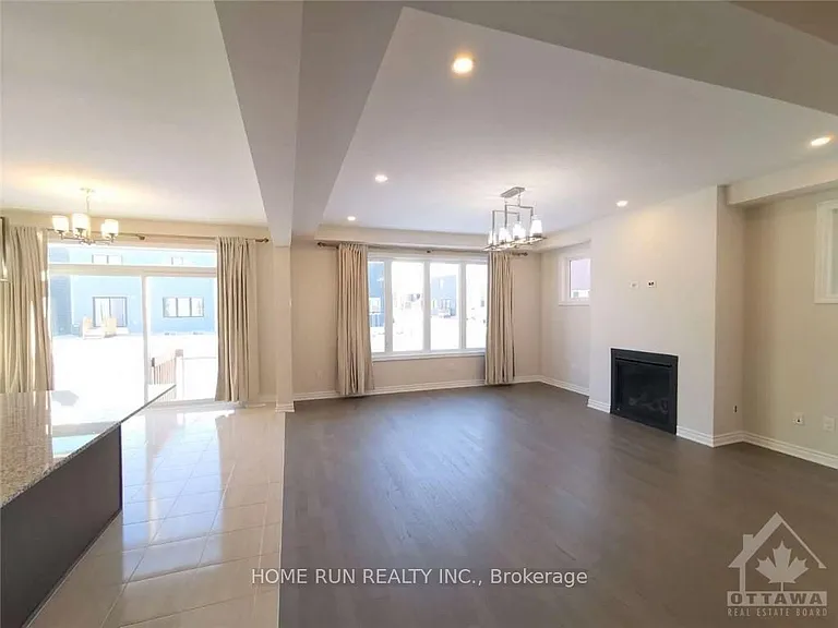718 Brittanic Rd — Photo 9