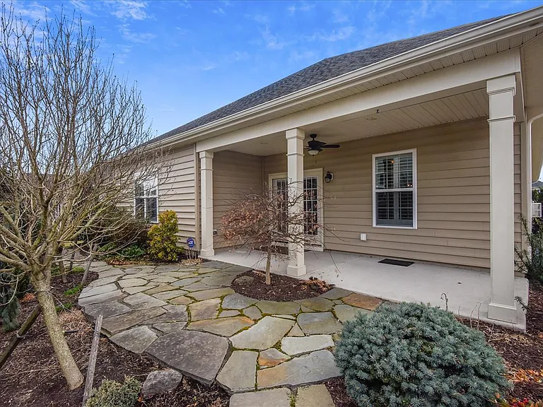 5815 New Berne Rd — Photo 29