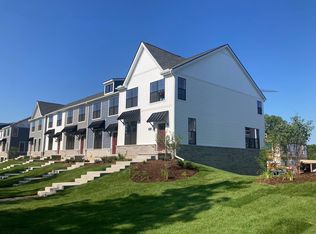 2894 Rayfield Ave, Ann Arbor, MI 48105