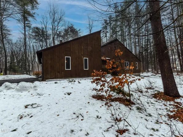 222 Middle Grove Road, Middle Grove, NY 12850