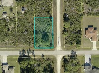 2600 23rd St W UNIT 11, Lehigh Acres, FL 33971