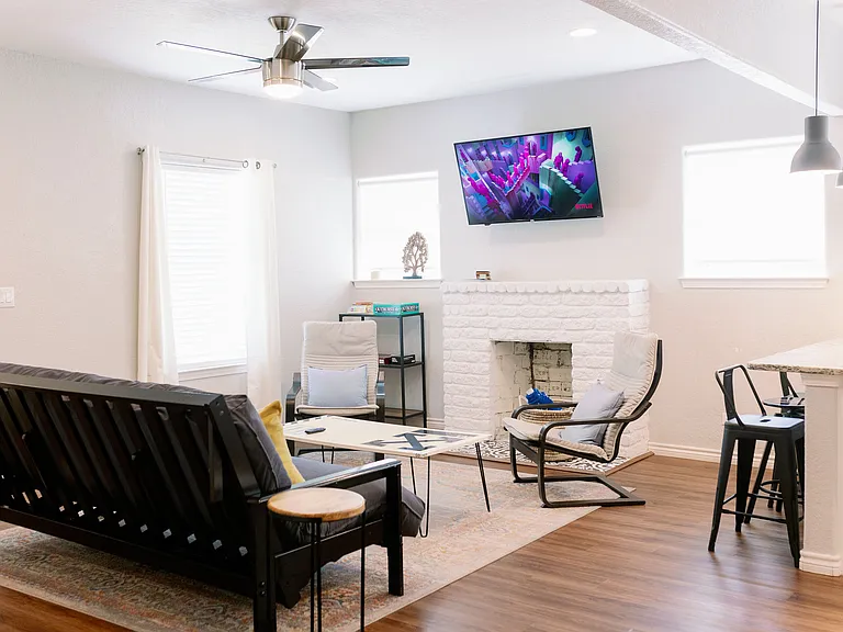 1007 W French Pl — Photo 28