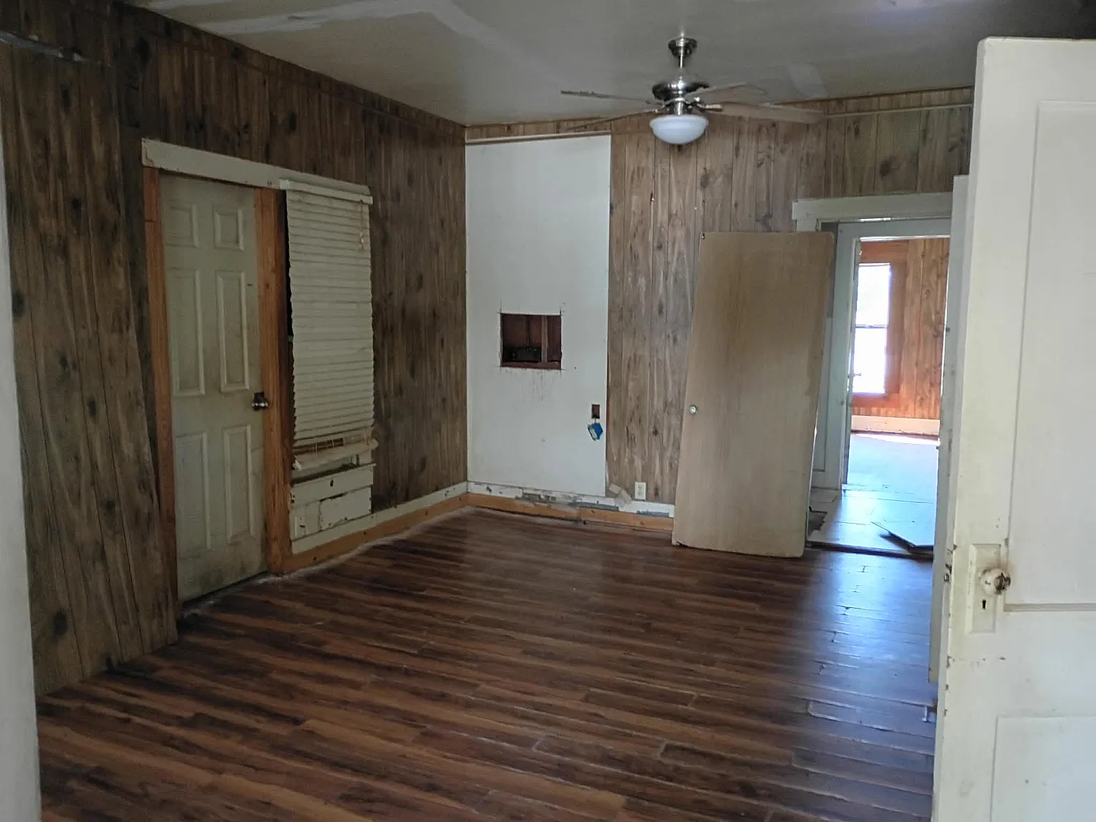 3 bed, 1008 sqft, $1,050 — Photo 3