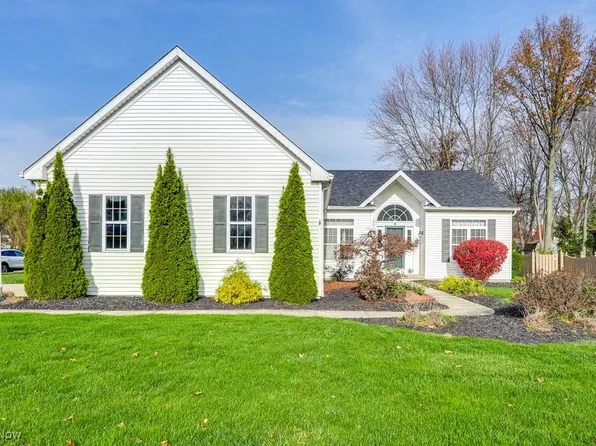26994 Glenside Ln, Olmsted Township, OH 44138