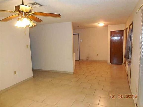 2nd image of 2952 Cardinal Dr