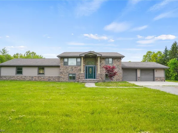 3665 Hoffman Norton Rd, West Farmington, OH 44491