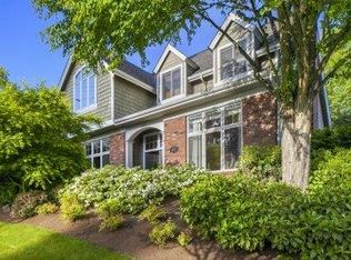 8926 112th Ave NE, Kirkland, WA 98033