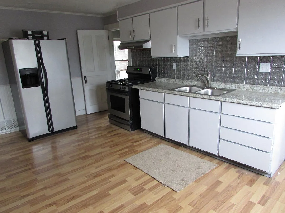 7709 Juniata St #House photo 1