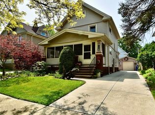 1484 Elbur Ave, Lakewood, OH
