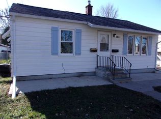 1170 Easton Ave, Waterloo, IA 50702