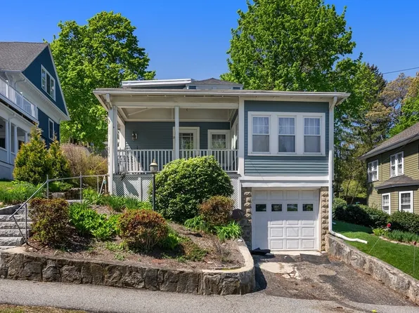 19 Oakland Ave, Arlington, MA 02476